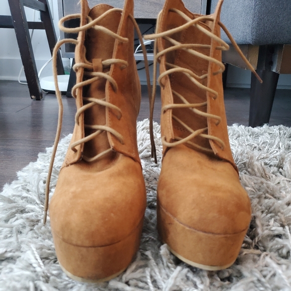 H and M Tan Platform Booties Size 41 EU/9.5 US - Picture 2 of 11